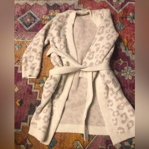 Barefoot Dreams Robe.  Never Worn.